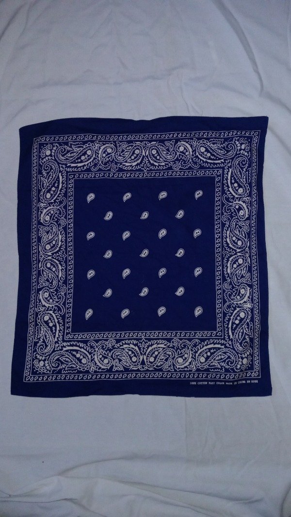 Producto - 70s Cotton Fast color RN60108 blue Paisley Rockabilly Bandana Handkerchief. - 0