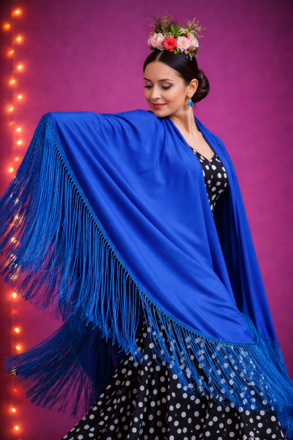 Producto - Mantón Cuadrado 150 cm x 150 cm Azul Con Flecos Artesanales PRE VENTA