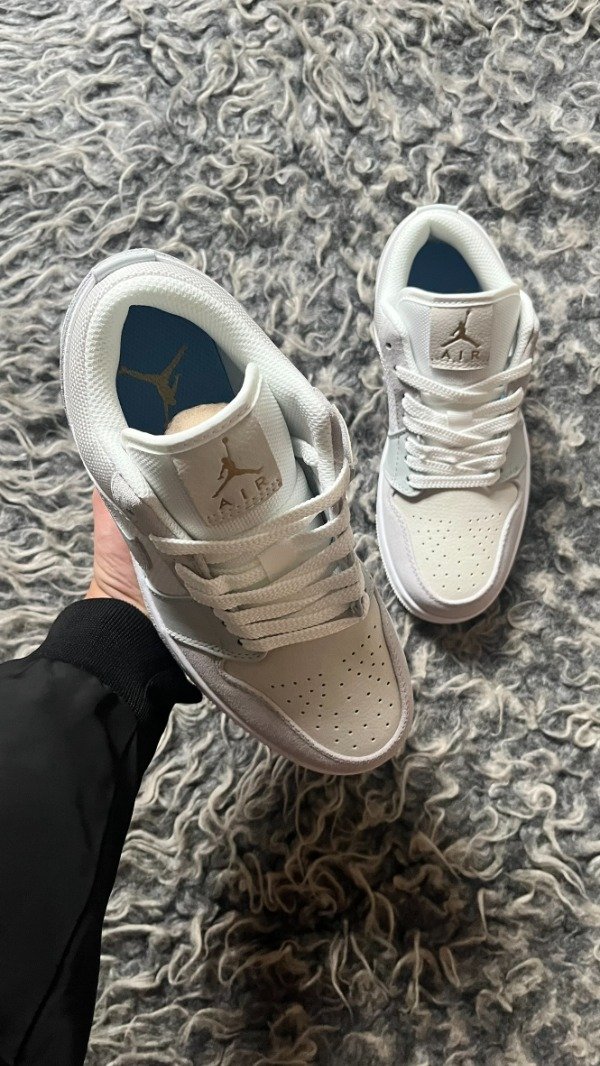 Producto - JORDAN RETRO 1 LOW PARIS - 1