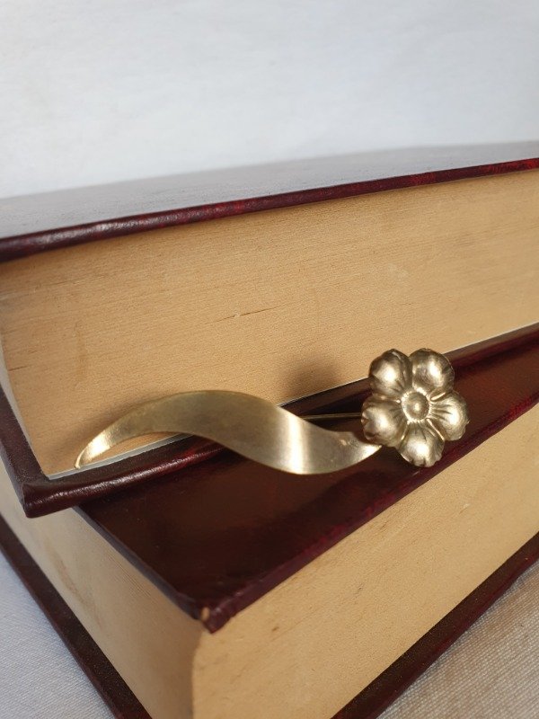 Producto - Broche Cometa Floral del Rey Midas