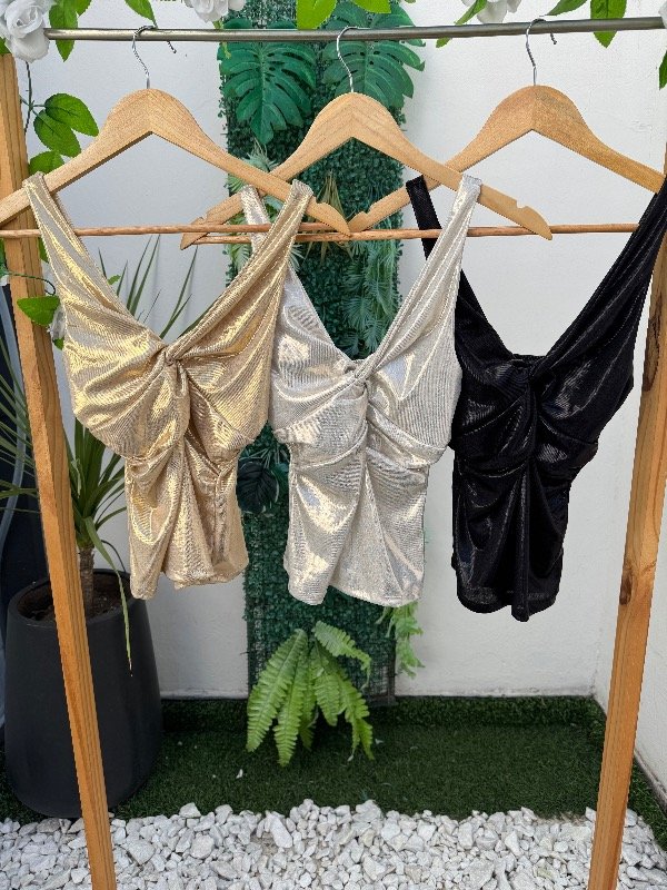 Producto - Musculosa Nudo metalizada