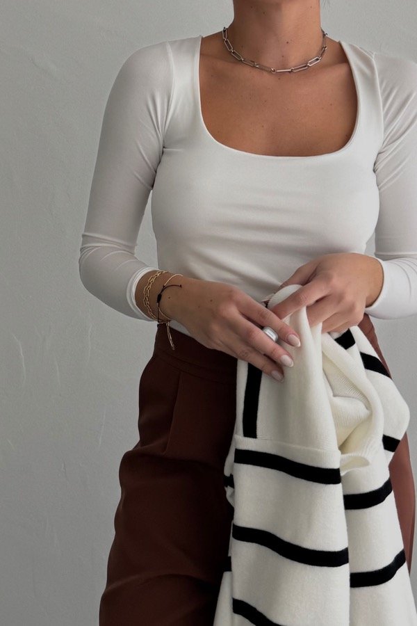 Producto - MANGAS LARGAS CUELLO U