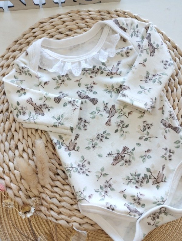 Producto - Body pajaritos con puntilla