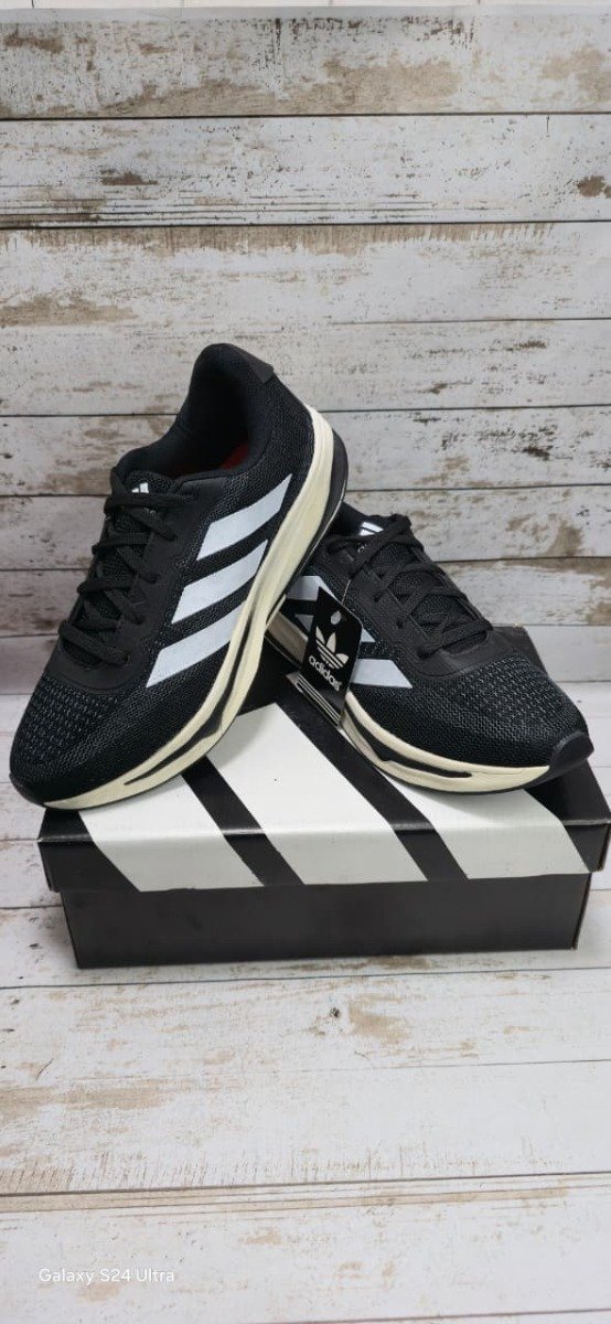 Producto - adidas supernova negro del 39 al 44 - 1