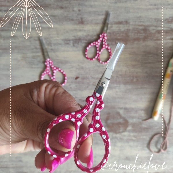 Producto - TIJERA RECTA LUNARES