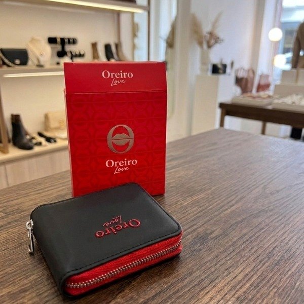 Producto - BILLETERA OREIRO LOVE