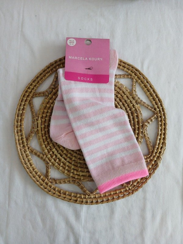 Producto - Media larga rayada rosa