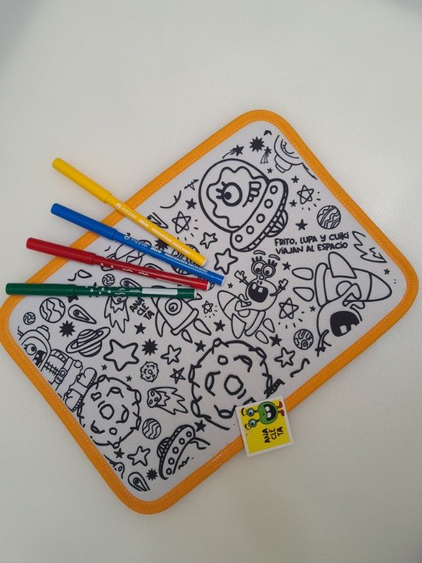 Producto - Individual "FRITO, LUPA Y CUIKI VIAJAN AL ESPACIO"