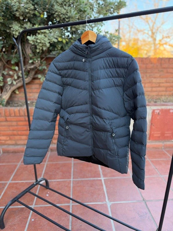 Producto - CAMPERA INFLABLE GRIS IMPERMEABLE TERMICA UNISEX CAPUCHA DESMONTABLE