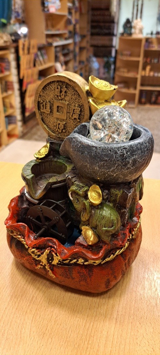 Producto - Fuente de Agua Bolsa de la Abundancia, con esfera de cristal y molinete