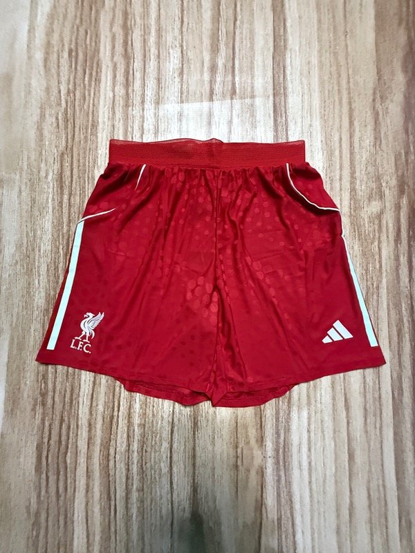 Producto - Short Liverpool titular versión jugador