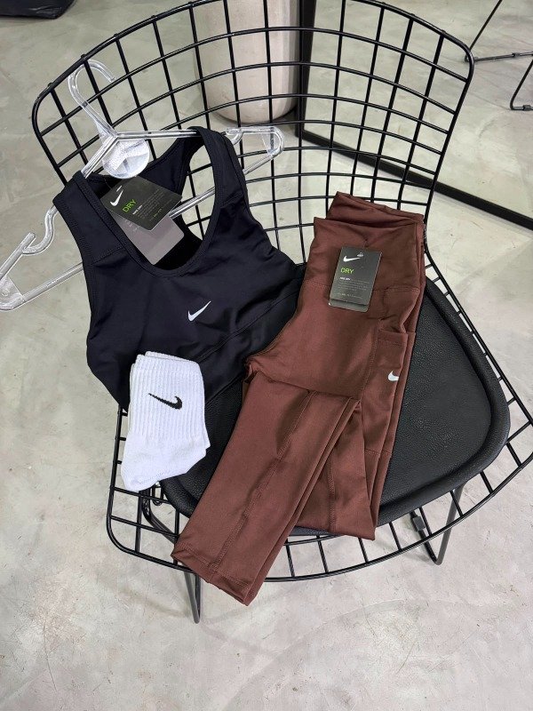 Producto - CALZA NIKE CON BOLSILLOS (UNIDAD) - 13