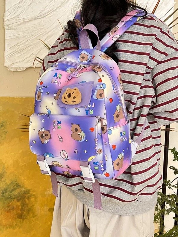 Producto - Mochila capybara con peluchito final 1