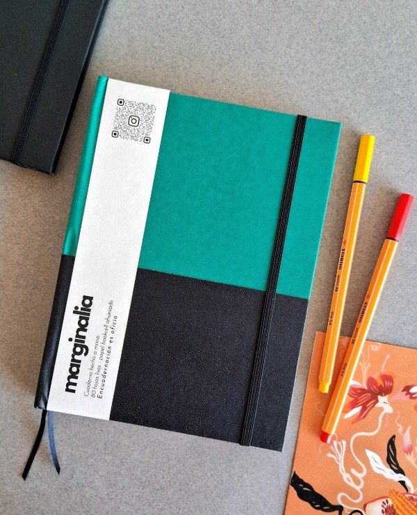 Producto - Sketchbook Negro + Verde