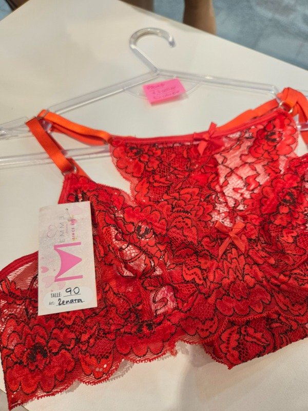 Producto - Modelo RENATA arco 90 rojo - OFERTA 7000 EF