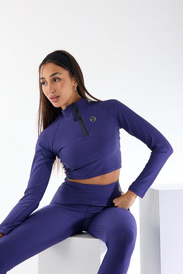 Producto - CROP TOP MANGA LARGA CON CIERRE MORLEY ARANDANO