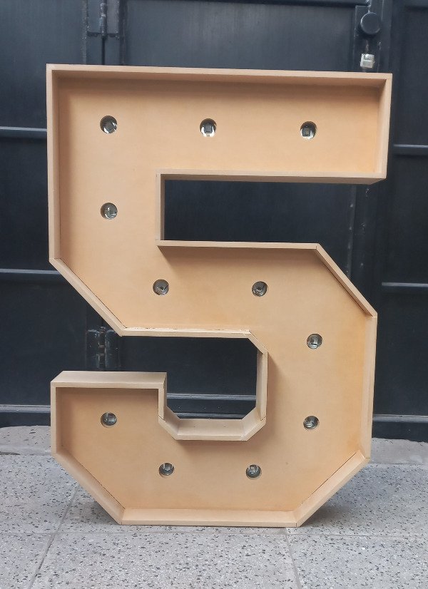 Producto - Numero 5 - 80 cm