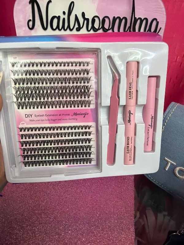 Producto - Kit de pestañas por punto incluye pinza bond pegamento y removedor de pestañas