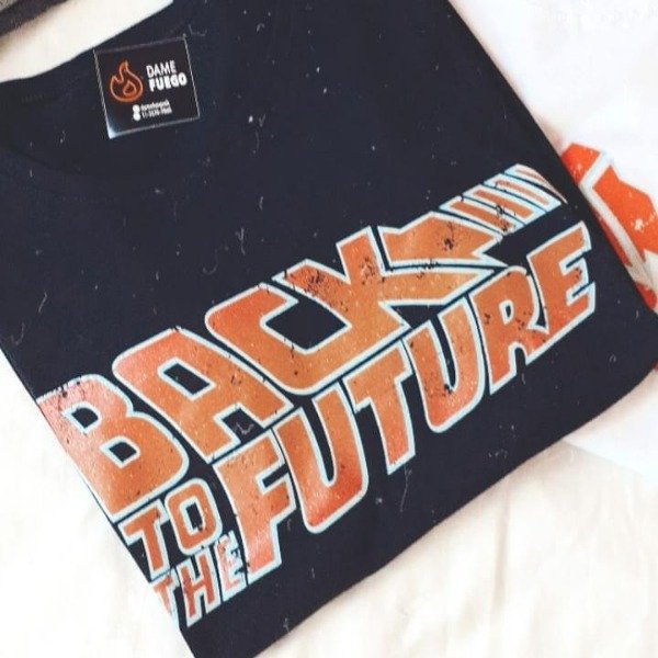 Producto - REMERA FUTURE NEGRA