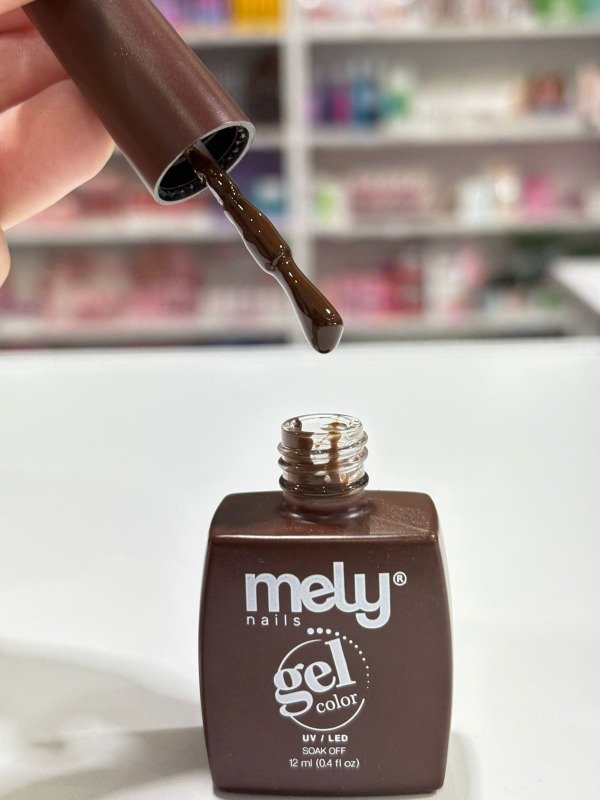 Producto - Esmalte semipermanente Mely 071