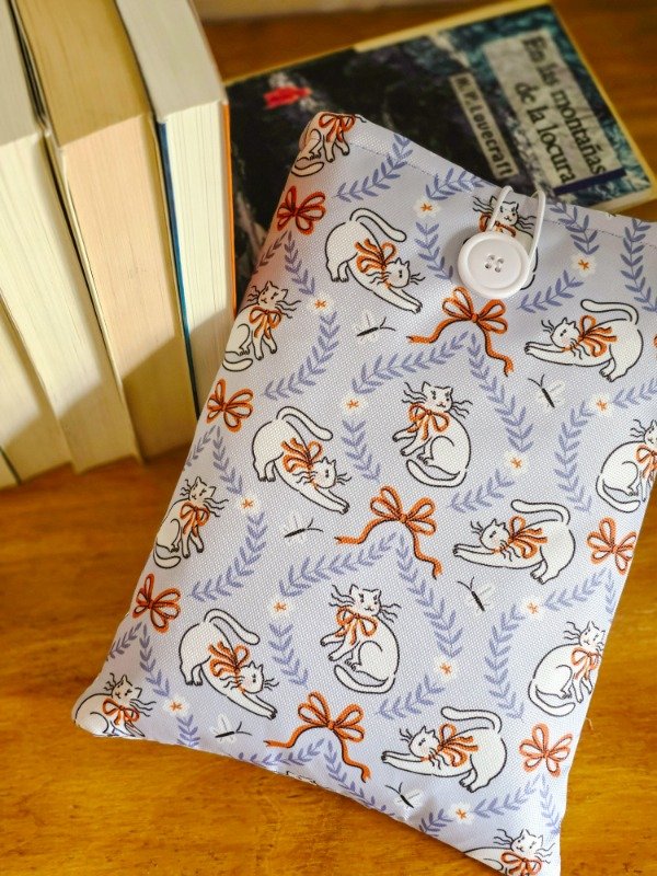 Producto - FUNDA PARA LIBRO GATITOS FANCY - 1