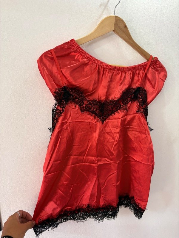 Producto - Pijama dé saten talles M/L y XL - 0