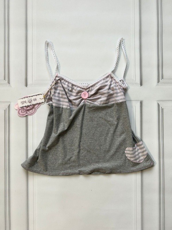 Producto - Musculosa Sleepy Pink
