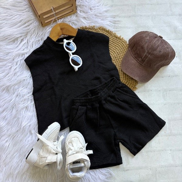 Producto - Conjunto Adam color NEGRO talles de bebé