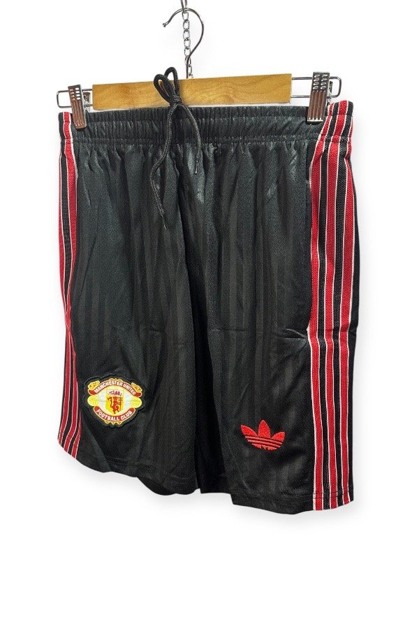 Producto - Short Manchester United Adidas Icon 2024/2025 Entrenamiento Importado