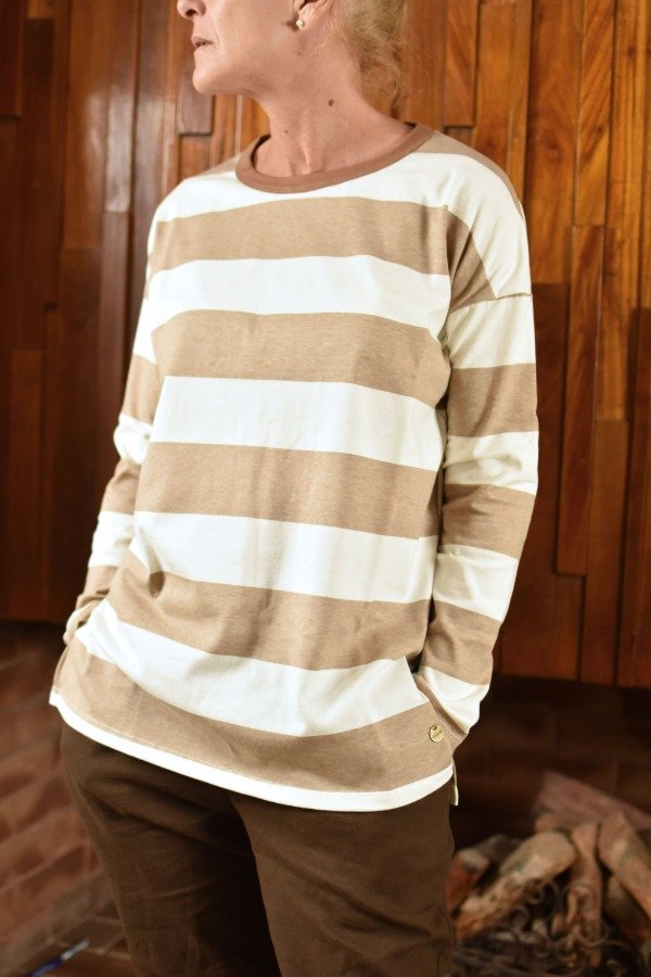 Producto - Remera Mangas Largas - Postal II