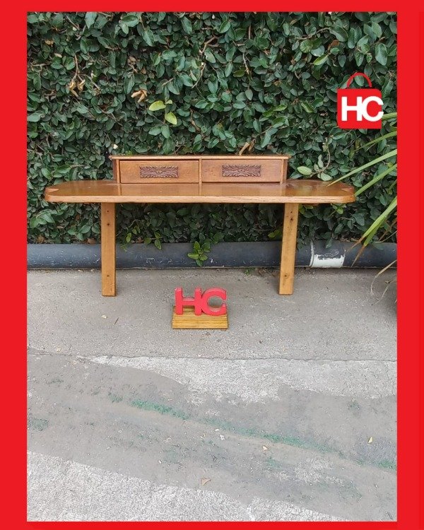 Producto - Dresuar / Recibidor de pared en madera con alzada y cajoncitos tallados - 0