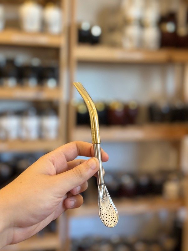 Producto - BOMBILLA PICO LORO - DORADA