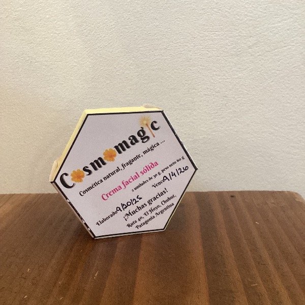 Producto - Crema facial sólida con jabonera