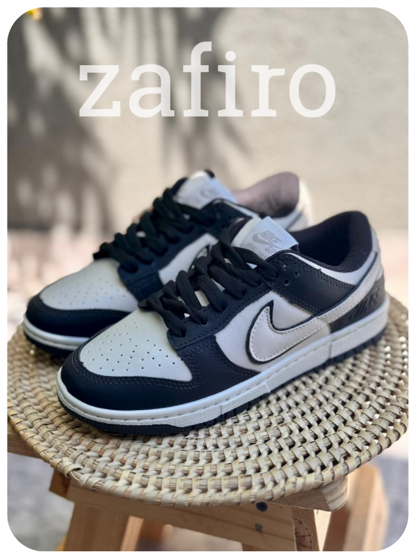 Producto - Nike Dunk Low Blanco/Negro