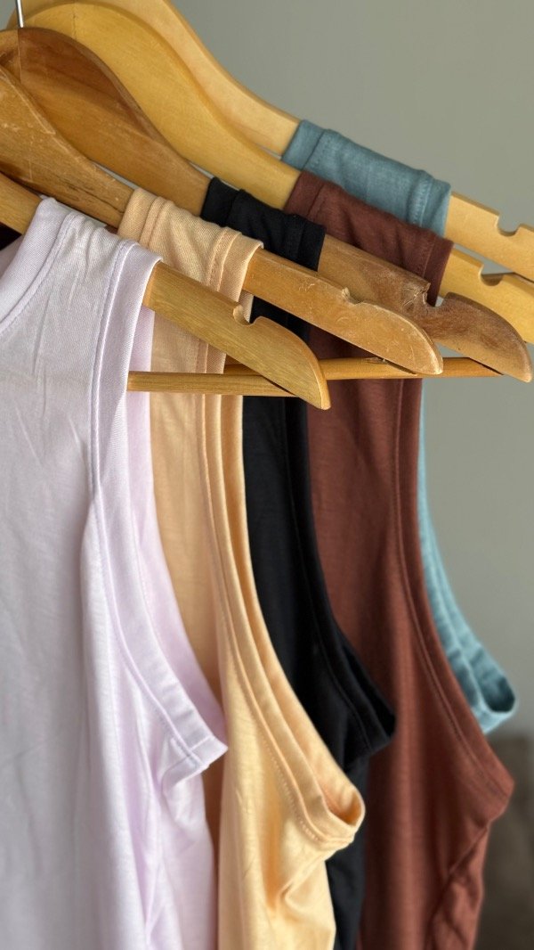 Producto - Musculosa UNEVEN