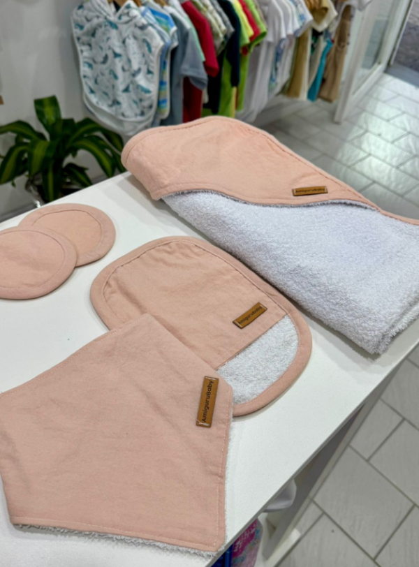 Producto - Combo Toallon Rosa