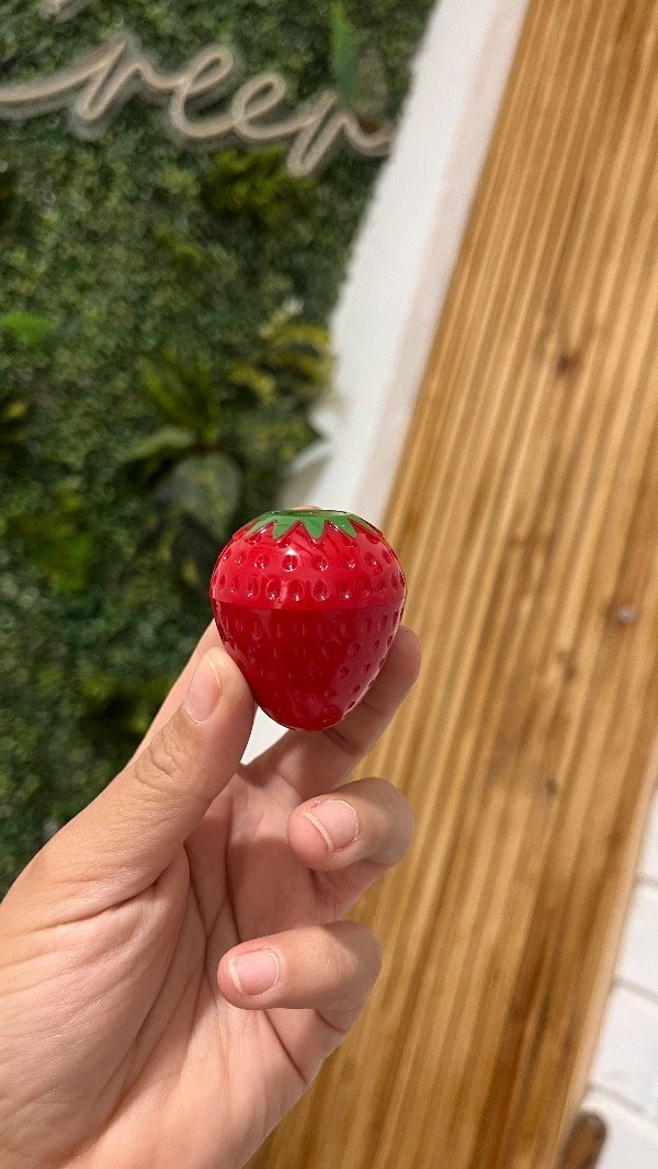 Producto - Bálsamo labial frutilla