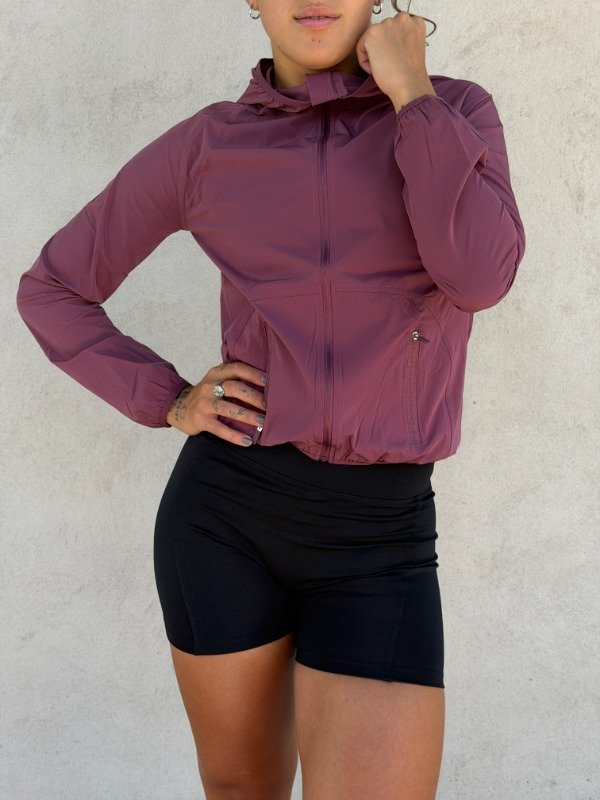 Producto - Campera rompeviento otoño