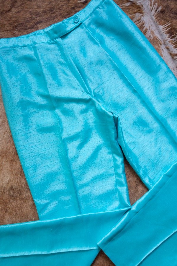 Producto - PANTALÓN CREMA DEL CIELO