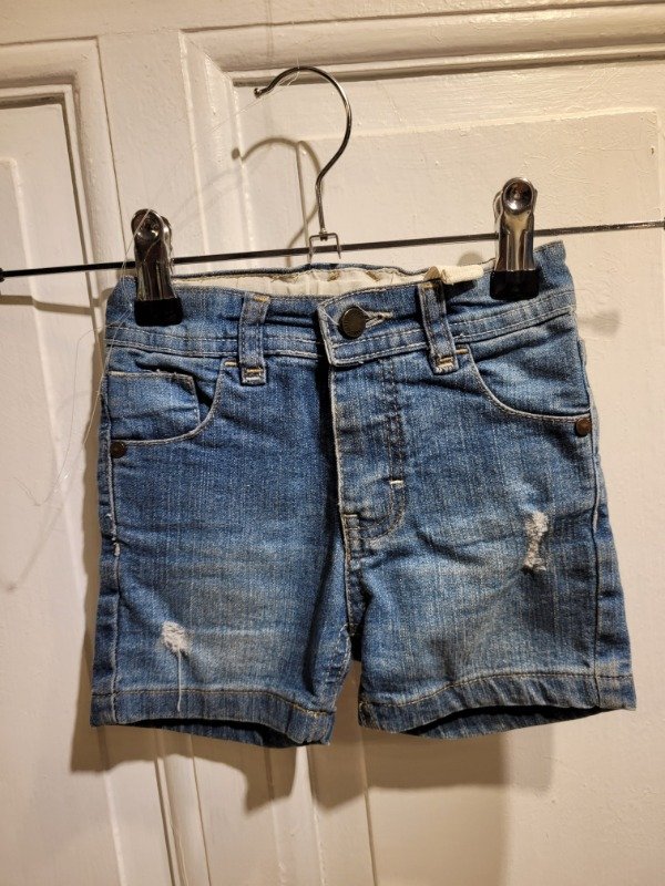 Producto - Short CHEEKY de jean Azul Talle 18 meses - PRECIO: 9X