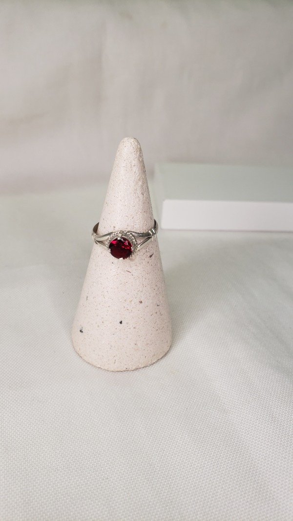 Producto - Anillo rubi rojo
