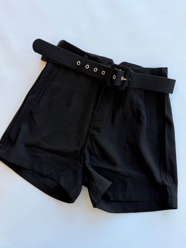 Producto - Short sastrero negro importado - 1