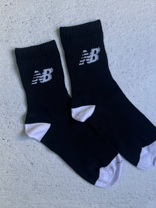 Producto - NEW BALANCE NEGRO