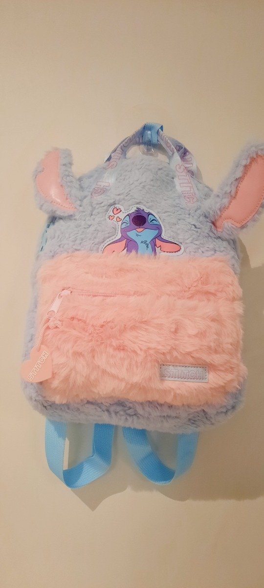 Producto - Mochila Stitch peludita rosa