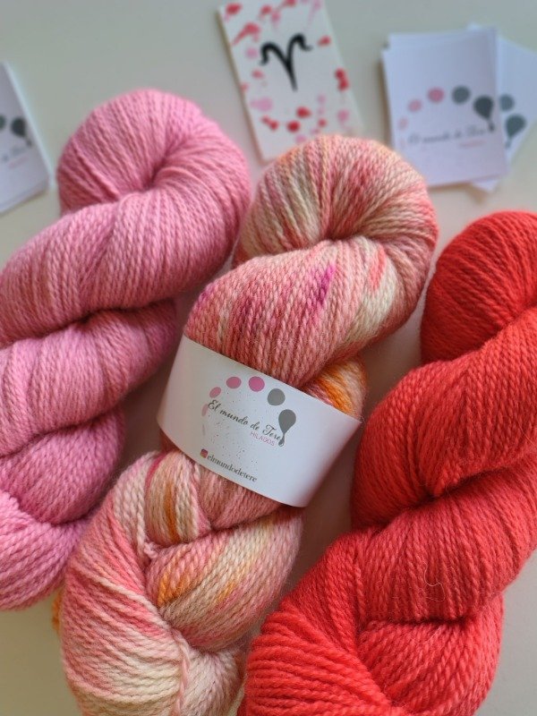 Producto - Box Aries - Primera Chispa. Lana criolla, Sport x 3.