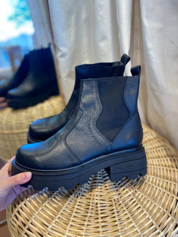 Producto - BORCEGO NEGRO ART712