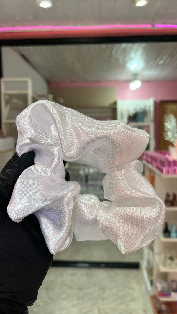 Producto - Scrunchie XL blanco