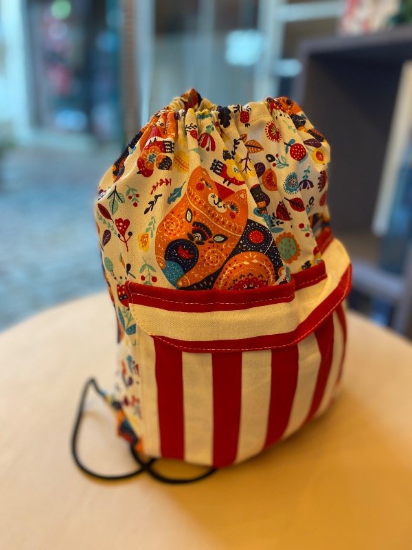 Producto - Mochila con cierre marinero Gatitos