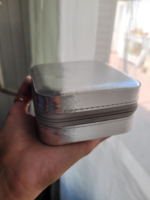 Producto - Alhajero cuadrado chico plateado