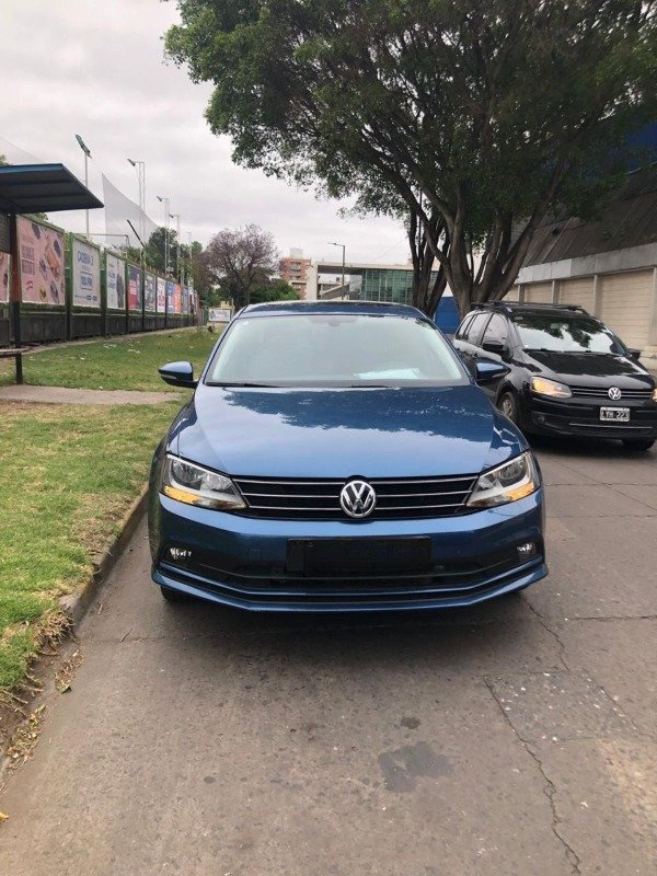 Producto - Volkswagen Vento Highline 1.4 TSI AT 54.000 KM 2018